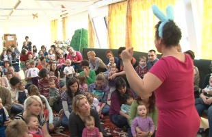 Töretlenül népszerű a Baba-mama klub