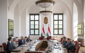 Védelmi Tanácsot alakított a kormány