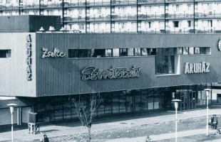 Áruház az északnyugati városrészben