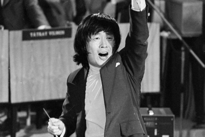 Japán karmester a Csikyben