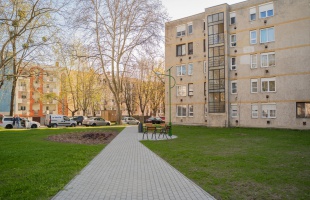 Elbontották a Léva utcai dühöngőt, park lett helyette