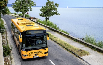 Utasokat számolnak a Balaton-környéki Volánbuszokon