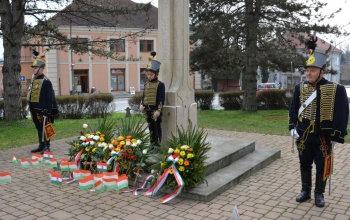 Emlékezzünk a forradalom hőseire!