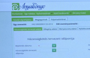 Júliustól digitálisan vezetik az anyakönyveket