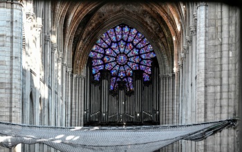 Hű! Darabokra szedik a Notre-Dame fő orgonáját