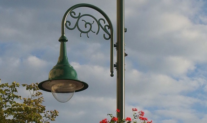 Terjed a világosság