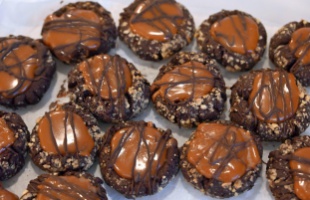 Jótékony sütivásárt tartottak a Kaposvári Campuson