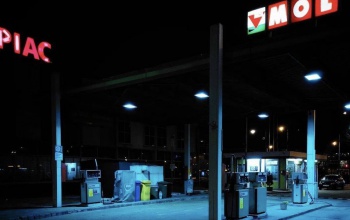 Százliteres tankolási limitet vezetett be a Mol