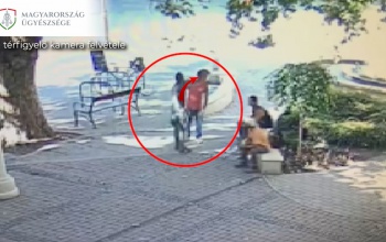 A sétálóutcán verekedett két férfi fényes nappal - VIDEÓ
