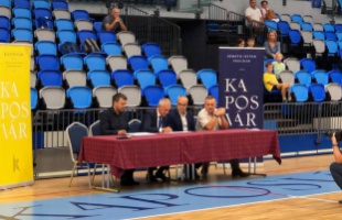 A röpiseket is támogatja a város