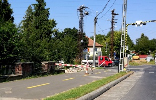 A kanyarodósáv helyét alakítják ki a tüskevári csomópontban