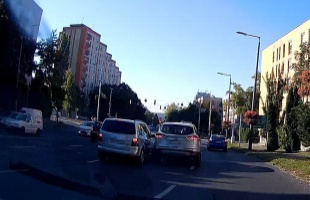 Türelmetlen sofőrökkel van tele a város (VIDEÓ)