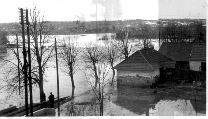 Áprily Lajos nem a kék cédulákról álmodott (Kaposvár 1947-ben)