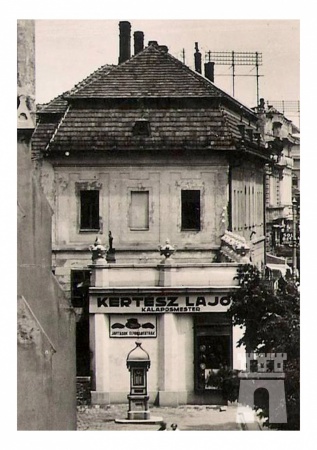 A tetőteraszos bazársorról...
