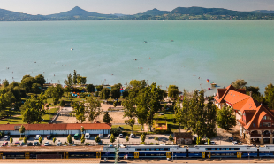 Itt a jó idő – irány a Balaton!