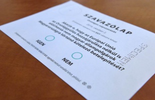 Érkeznek a kvótareferendum-értesítők