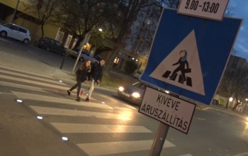 Ismét üzemel a Honvéd utcai okoszebra