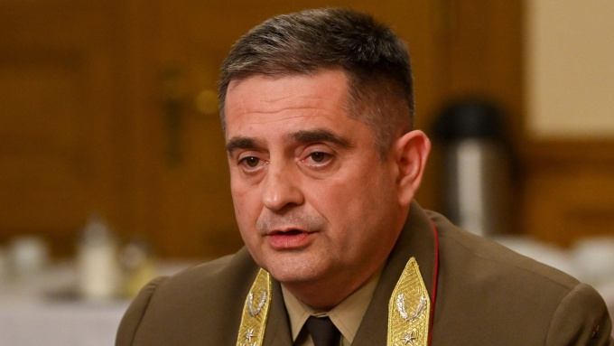 Böröndi Gábor, a vezérkari főnök 55 éves