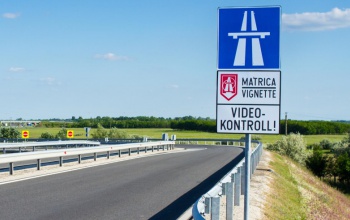 Hétfőtől megvásárolhatóak a jövő évi autópálya-matricák