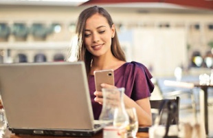 Munka-magánélet egyensúly: rugalmas munkaidő, home office és társai