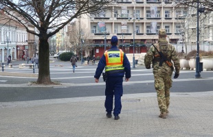 Közzétették a járványügyi intézkedések részletszabályait - több üzlet felmentést kapott a bezárás alól
