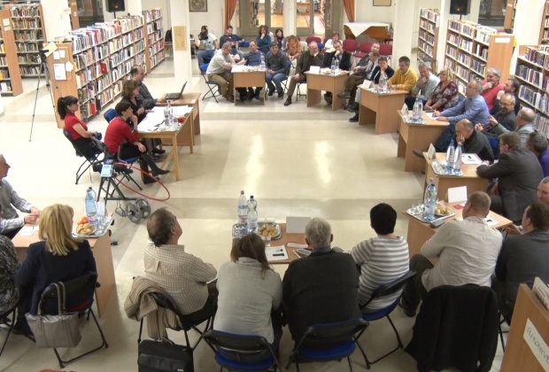 A kultúrával és egymással küzdöttek a csapatok