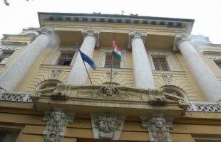 Módosulhat a bírósági törvény