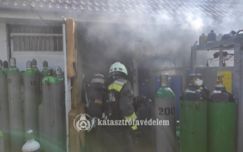 Négyszáz embernek kellett elhagynia az épületeket Siófokon egy tűzeset miatt