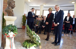 Baka Józsefre emlékeztek