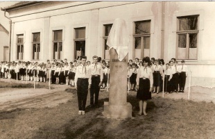 A Gárdonyi névadója