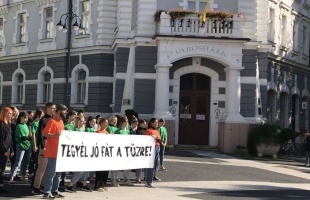 Égető témát dolgoztak fel a táncosok