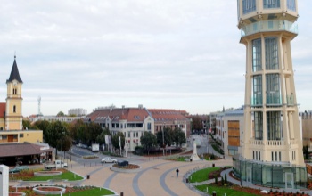 Előzetesben a siófoki díler
