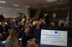 Két programmal is segíti az álláskeresőket a somogyi Kormányhivatal
