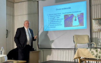 A Takáts Gyula Könyvtárban tartott előadást a kórházalapító