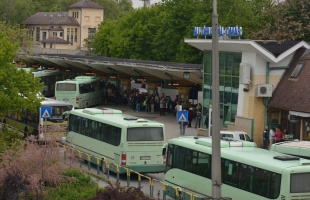 Bérfejlesztésre kapott pénzt a Dél-dunántúli Közlekedési Központ Zrt.
