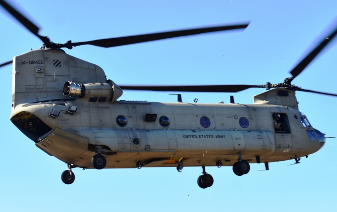 Helikopter a Pécsi utcában