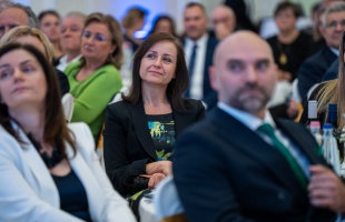 „Szívvel és felelősséggel” – Szommerné Egyed Linda a FINO-FOOD Kft. vezetéséről és értékeiről