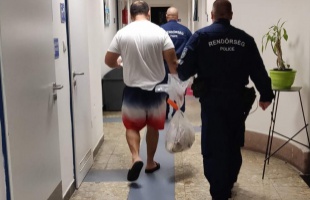 Nem a honvágy hozta haza, hanem a police