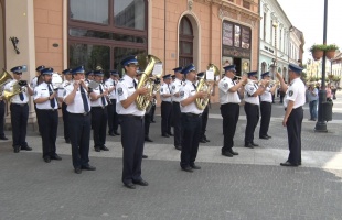 A Készenléti Rendőrség Fúvószenekara muzsikált a Kossuth téren