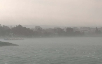 Száz kilométer per órás széllökéseket mértek szerdán a Balatonnál