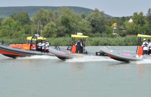 Eltűnt embert kerestek a Balatonban, de ő már rég otthon volt