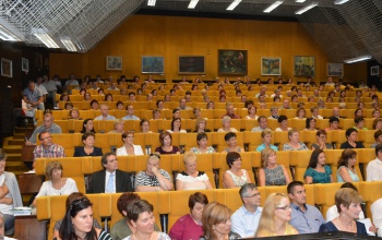 Nagyobb mozgásteret kapnak a pedagógusok