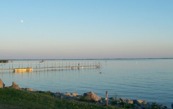 Tettlegességig fajult két férfi és egy nő vitája Balatonföldváron