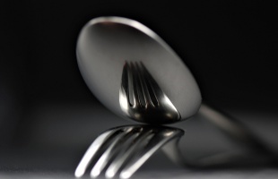 3 dolog, amit célszerű tudnod az evőeszközök tisztításával és tárolásával kapcsolatban