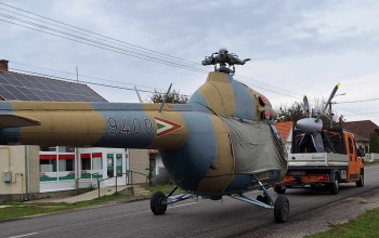 Kadarkútról Kaposújlakra költözött egy MI-2-es helikopter