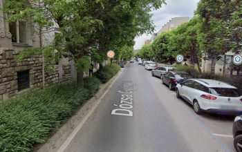 Mobilkerítésekkel zárják le pénteken a Dózsa György utca egy részét