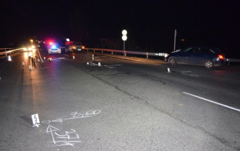 Előzetes letartóztatásban a gázoló