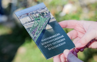 A polgári kormányzás eredményeit ismertették Kaposváron