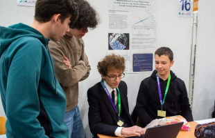 Tudomány, kreativitás és mesterséges intelligencia a középpontban – második alkalommal rendezték meg a Science Fair versenyt