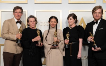 Másodszor adtak Oscar-díjat női rendezőnek – kiosztották az arany szobrokat